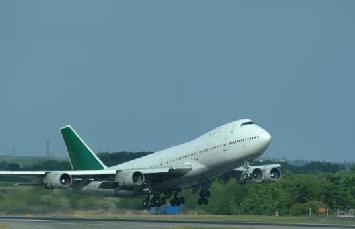 747 taking off